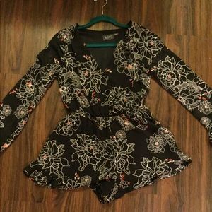 ASTR floral romper